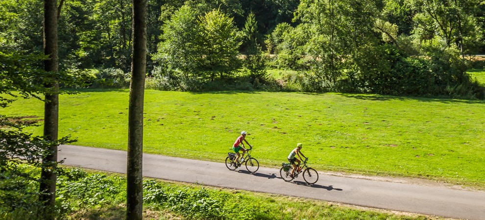 Fahrradfahrer am Nagoldtalradweg